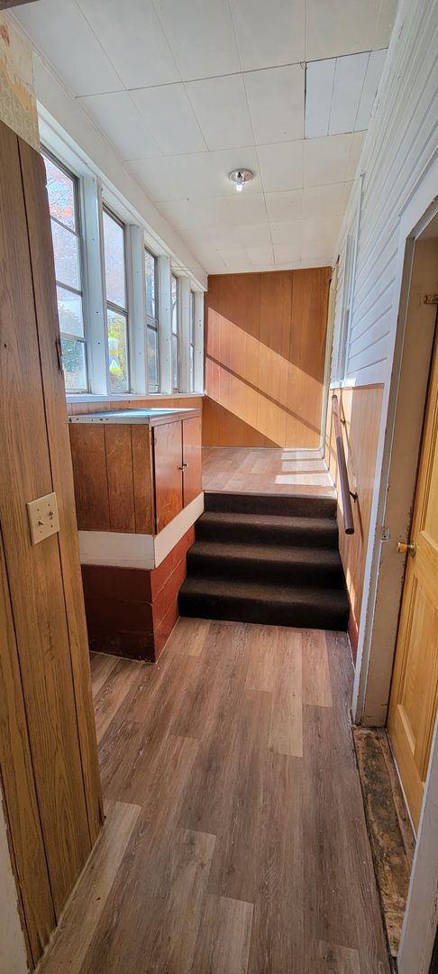 Building Photo - 3 Bedroom home in Rothschild!