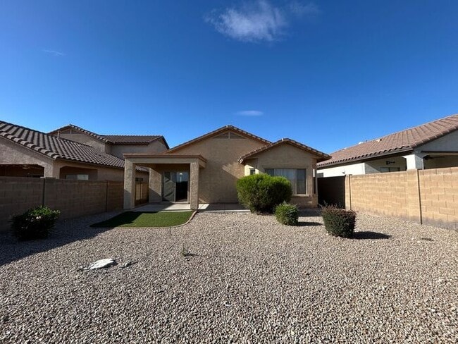 Building Photo - 7635 W Springfield Wy