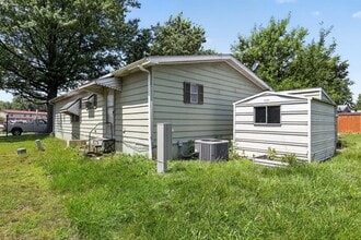 Building Photo - 2609 Joyce Dr