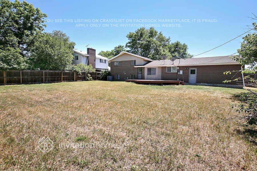 Building Photo - 12825 E Virginia Pl