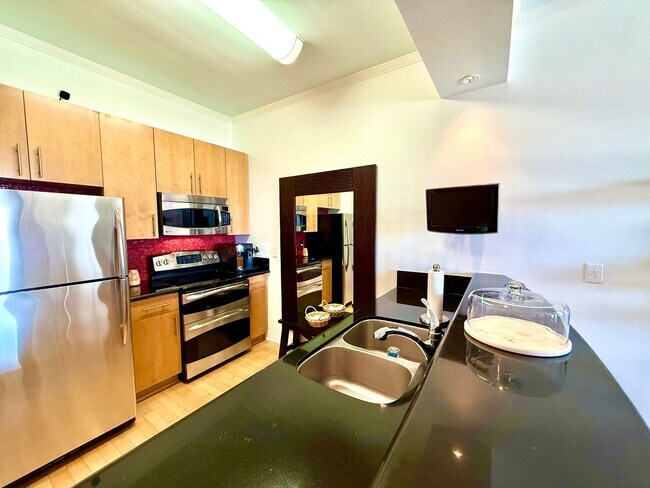 Building Photo - Pristine 1 bedroom, 1 bath in Perkins Rowe