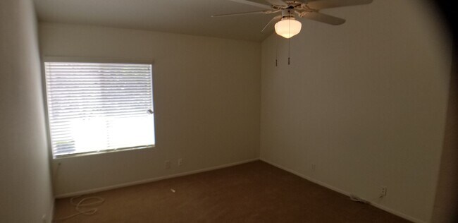 Building Photo - Corsica Villas Condo!