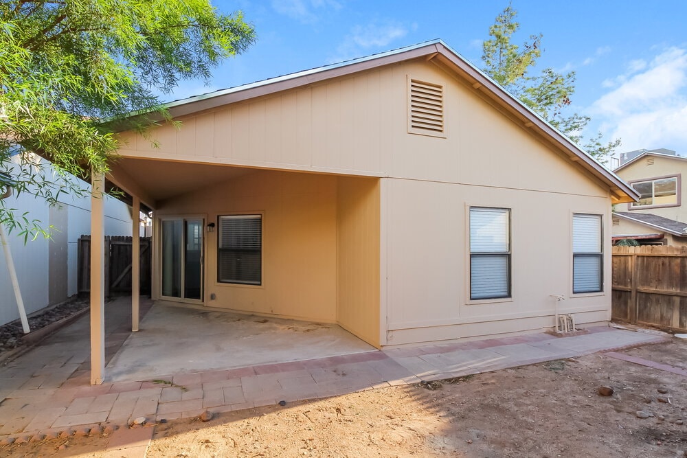 Building Photo - 3054 W Artebella Way