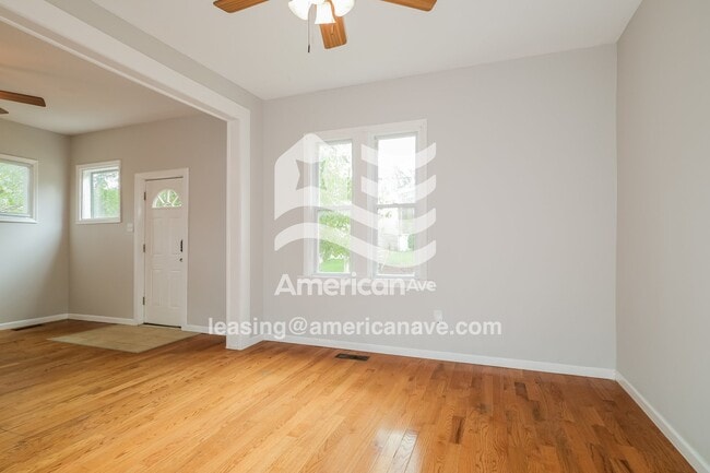 Building Photo - 4047 Schiller Pl