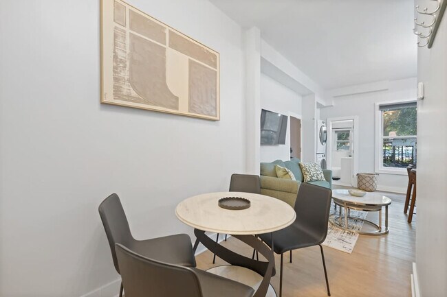 Building Photo - 20 Tuers Ave