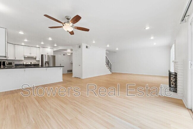 Building Photo - 2406 Talavera Dr