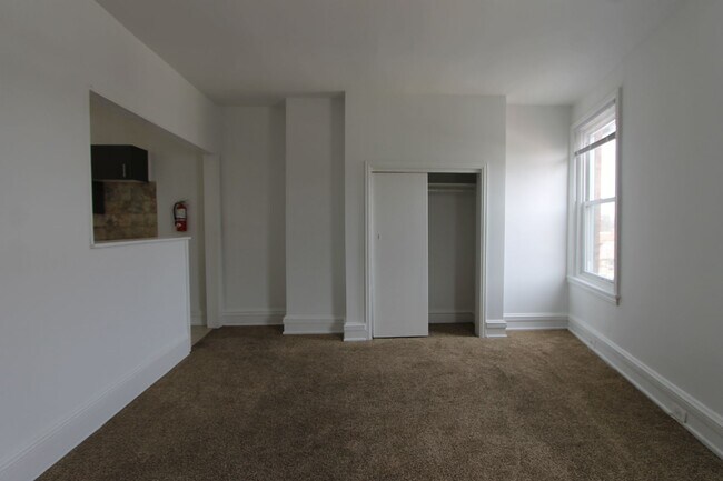 Building Photo - 7118 Germantown Ave
