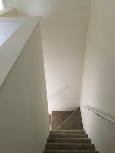 Building Photo - 115 N Dole Ave