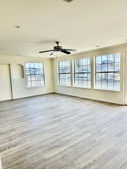Building Photo - 13802 Coco Ave