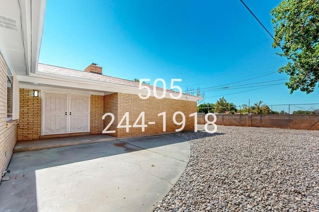 Building Photo - 1601 Georgia St NE