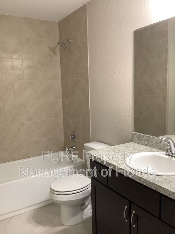 Building Photo - 15544 SW 41st Street Rd