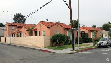 Building Photo - 801-815 Saint Louis Ave