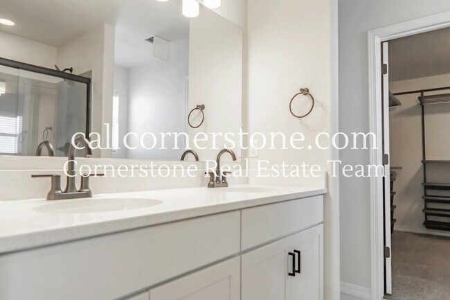 Building Photo - 8782 Beaverhead Cir