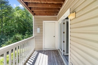 Building Photo - 663 Bartons Landing Pl