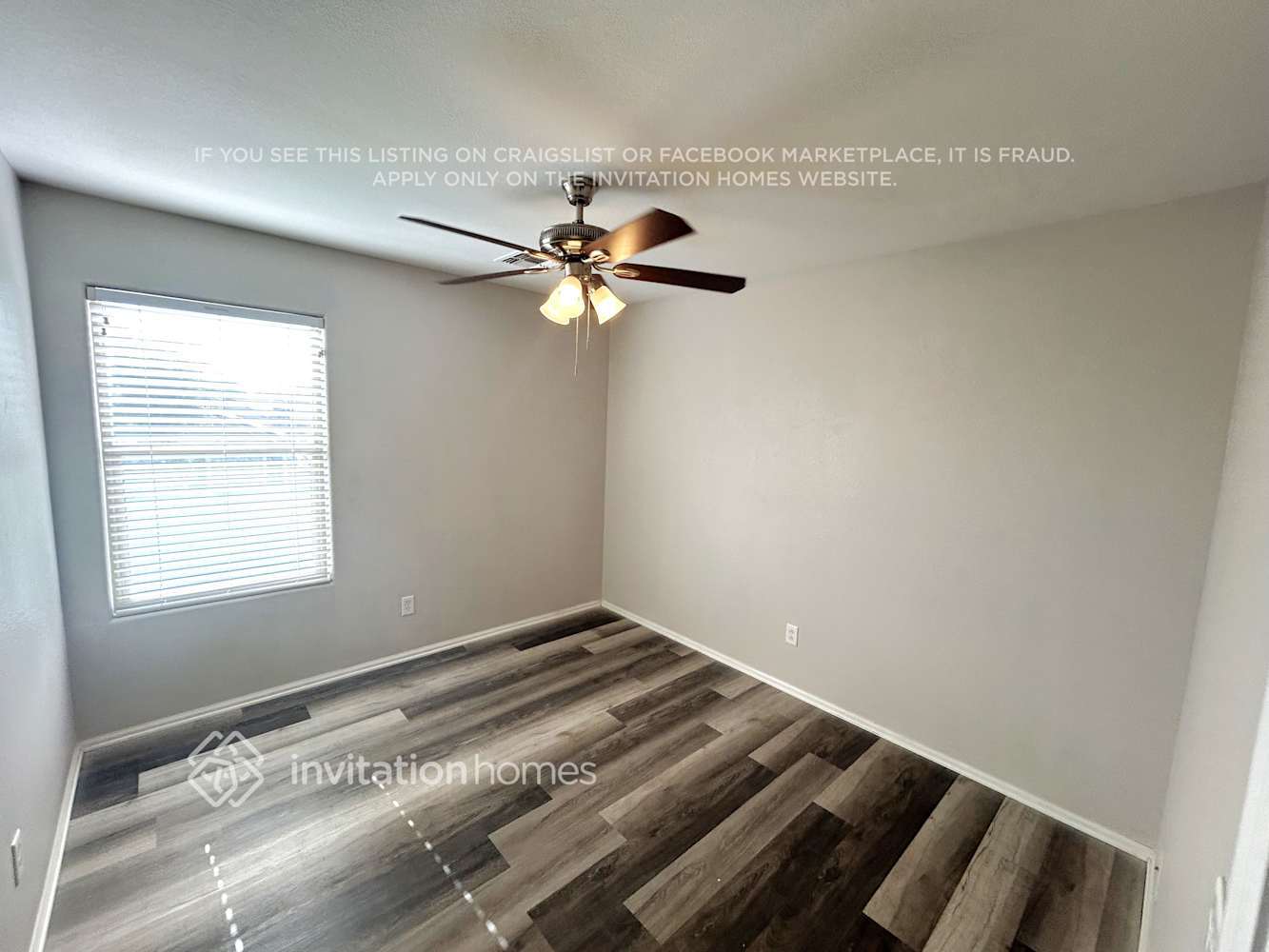 Building Photo - 2173 S 160th Ln