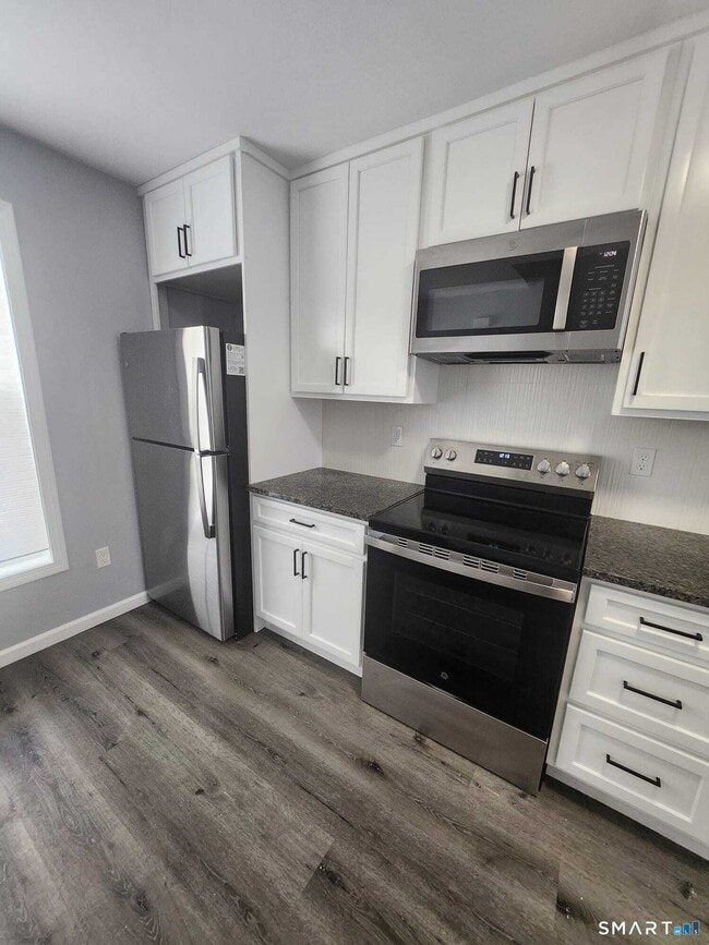 Building Photo - 51 Conlon St