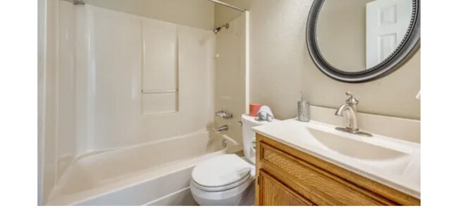 Building Photo - 2088 Co Rd 1215