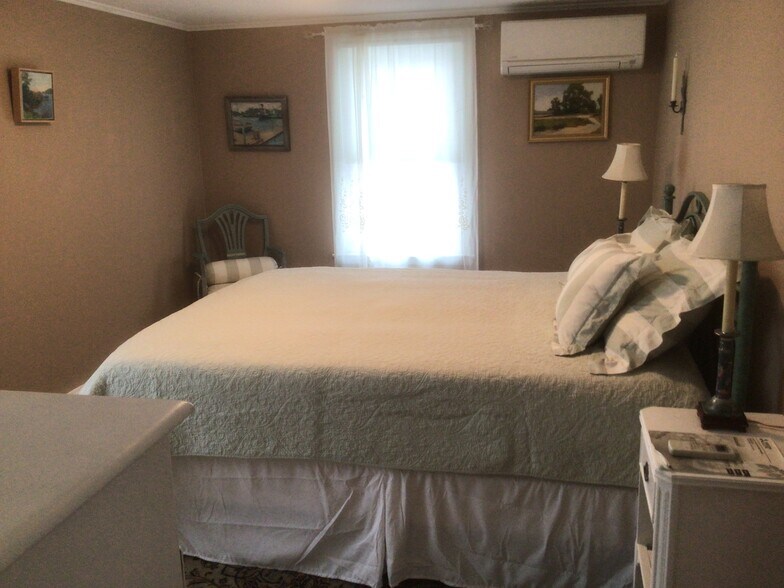 Master Bedroom - 44 Fordham Rd