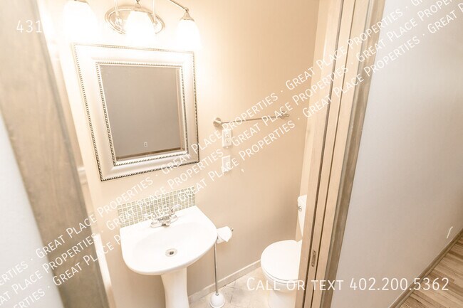 Building Photo - 4311 S 46th St