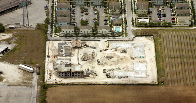Primary Photo - Keys Crossing