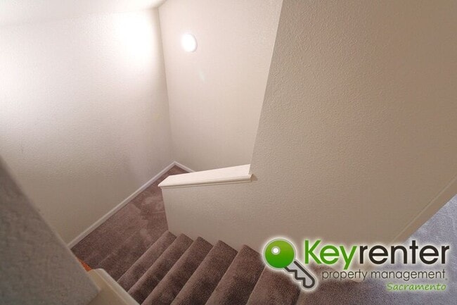 Building Photo - 8021 Sawgrass Cir