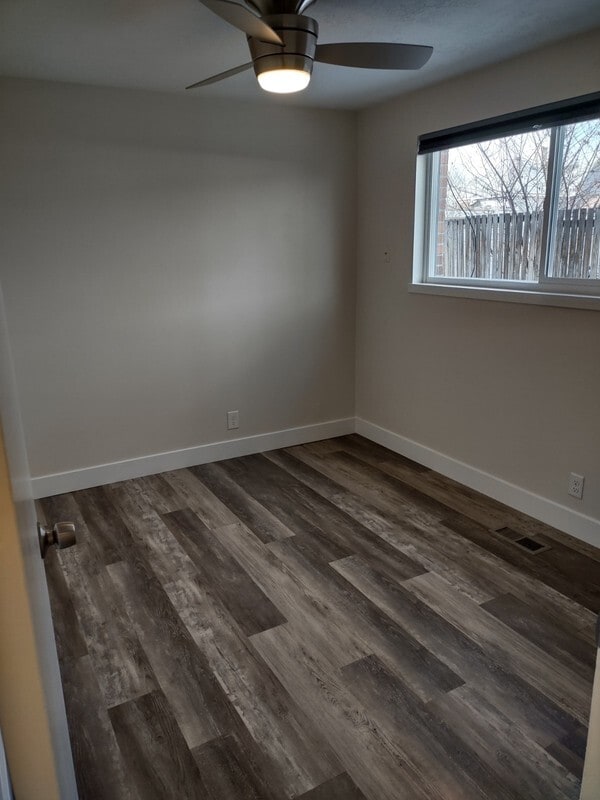 Building Photo - 3056 S 200 E