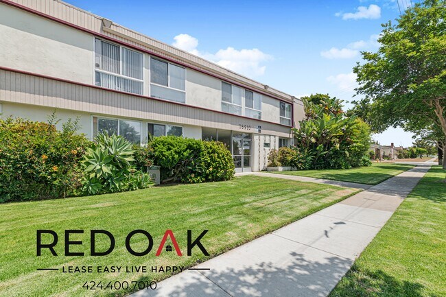 Building Photo - 16910 Crenshaw Blvd