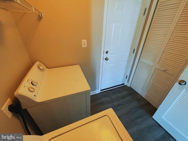 Building Photo - 4747 Witchhazel Way