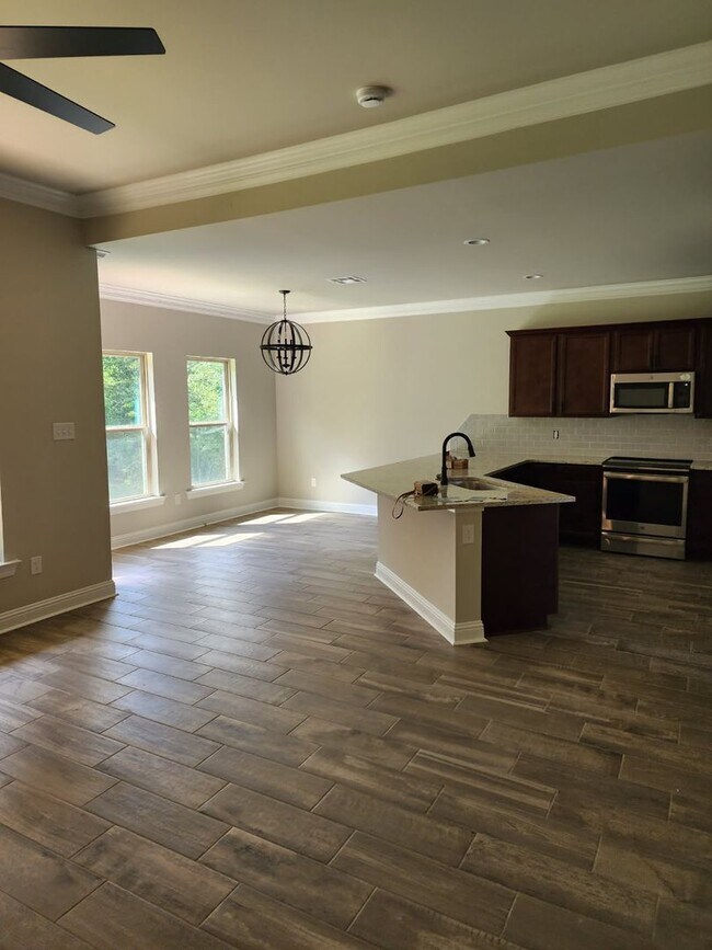 Building Photo - TRINITY BLUFF-BUILT IN 2023-NORTH SHREVEPORT-BLANCHARD