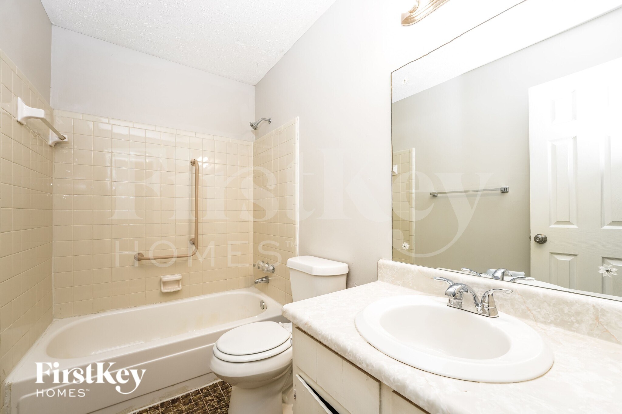 Building Photo - 4005 Huddersfield Dr SW