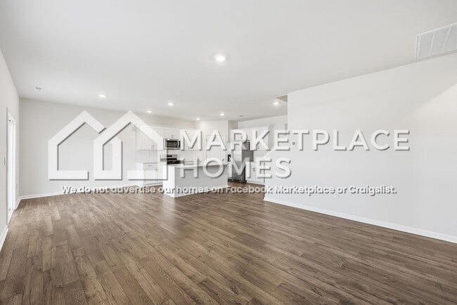 Building Photo - 1200 Pavo Path