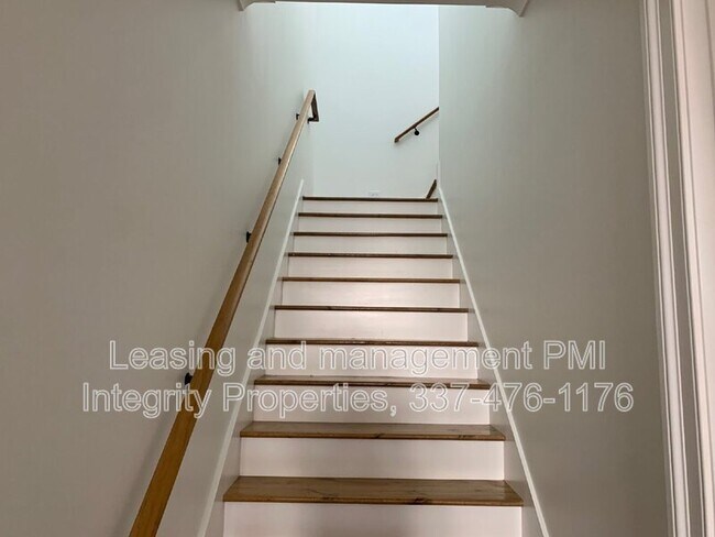 Building Photo - 104 Shirekeep Ln