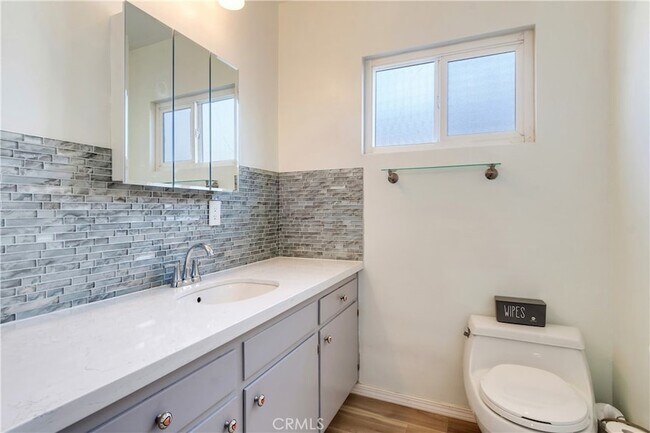 Building Photo - 12951 Cascade St