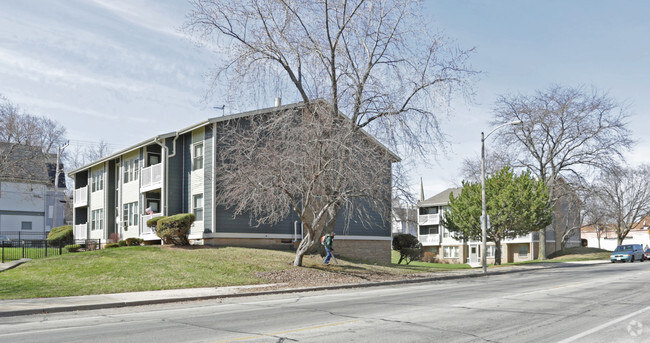 Building Photo - McKinley Gardens Apartments