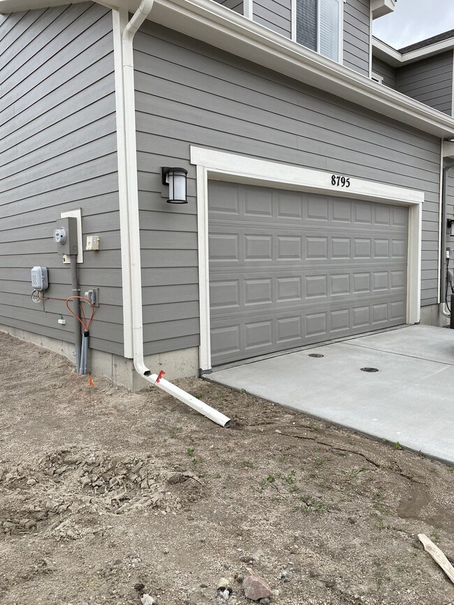 Building Photo - 3 bedroom Wolf Ranch Townhome - Laurel Mou...