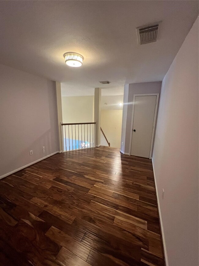 Building Photo - 26 Merit Woods Pl