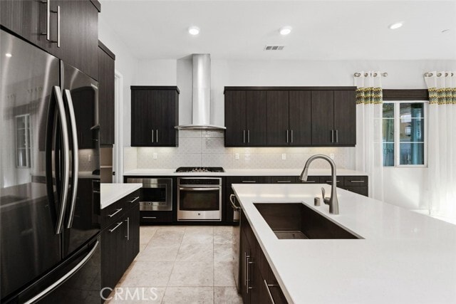 Building Photo - 814 Beacon