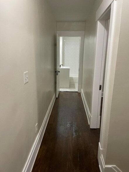 Building Photo - 287 E Woodrow Ave