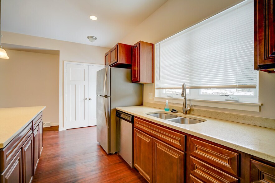 Building Photo - 4362 Eagle Ridge Ln