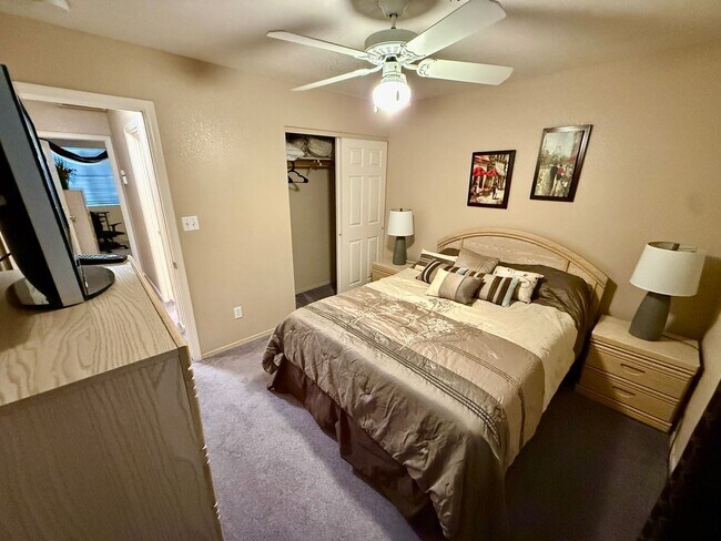 Building Photo - Furnished Condo in Rental Mesa Del Sol