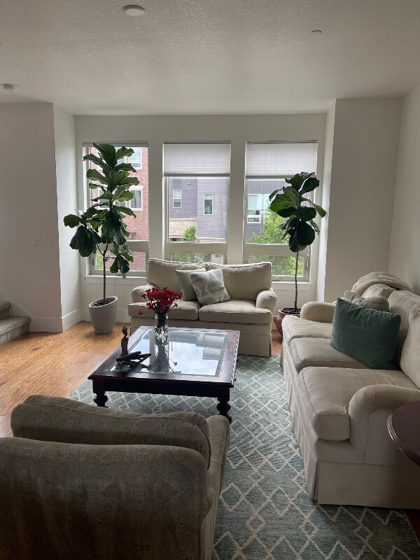 Building Photo - 405 Promenade Dr