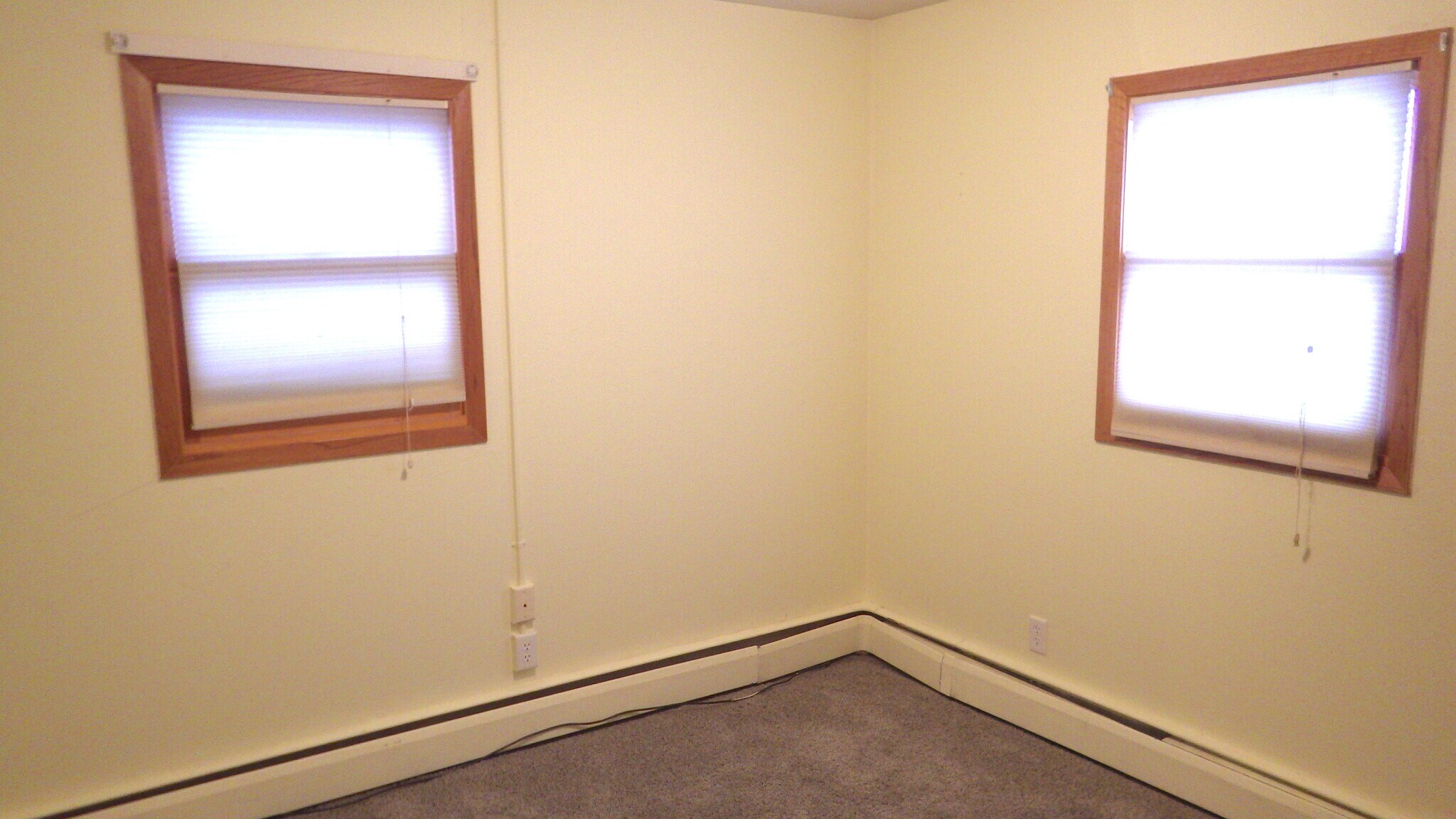 Building Photo - 9 Montana St