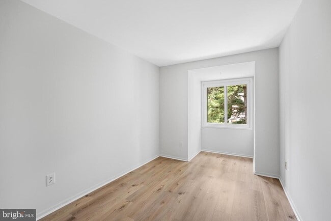 Building Photo - 9453 Chadburn Pl