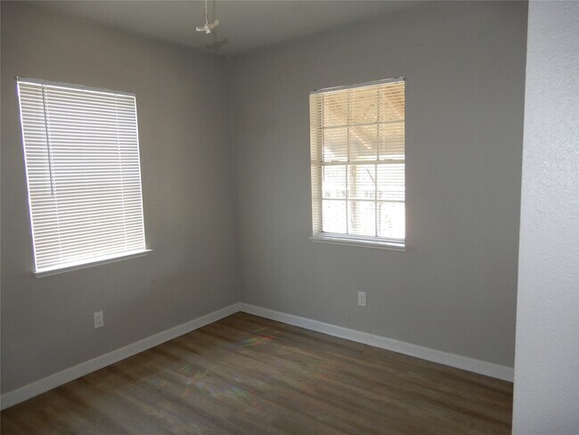 Building Photo - 3804 Lelia St