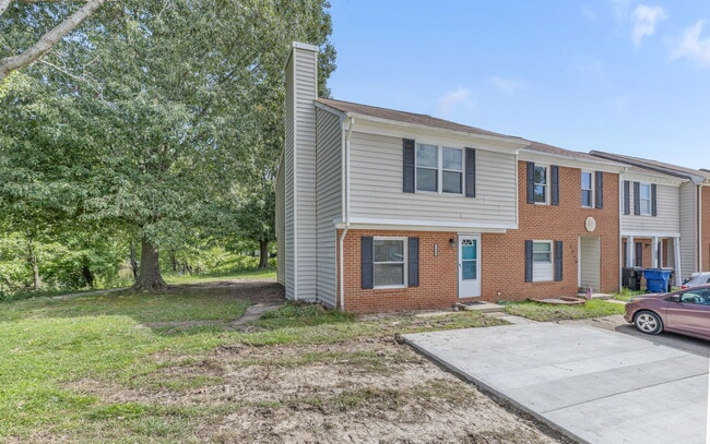 Building Photo - 1308 Mikie Ct