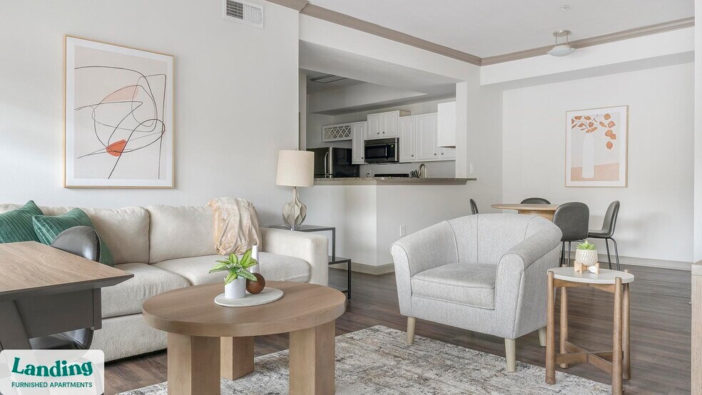 Building Photo - 2000 Monroe Pl NE