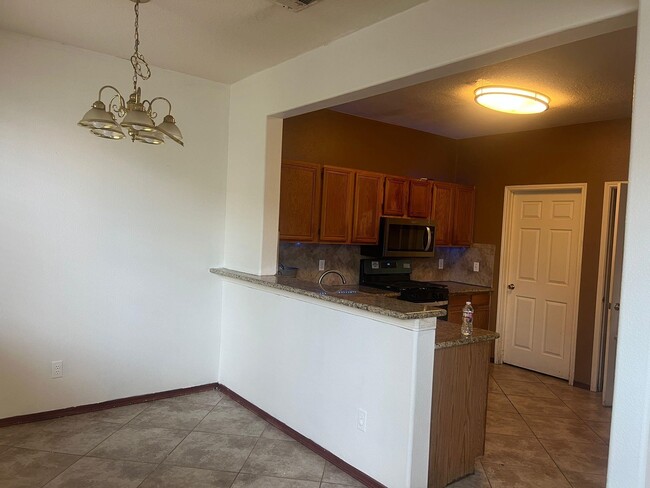 Building Photo - 20218 Bronze Bluff Dr