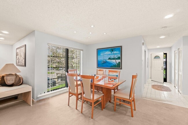 Building Photo - 46 Stratford Ln W