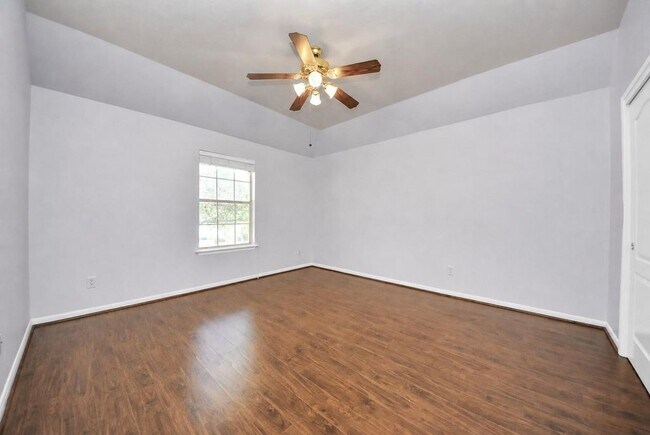 Building Photo - 12815 Dadebrook Ct