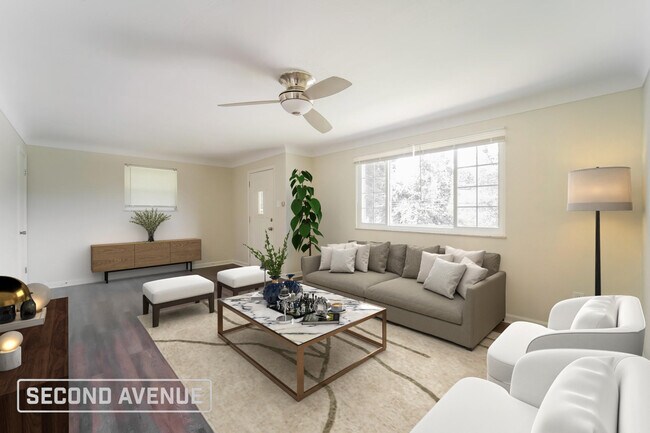 Building Photo - 1211 Main St